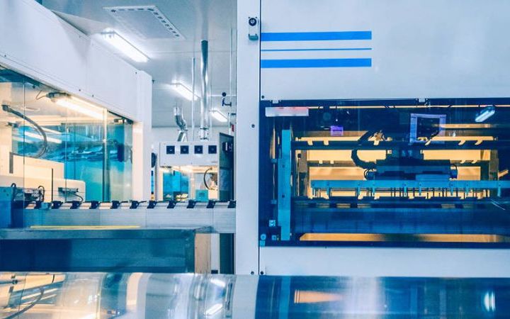 High-temperature industrial equipment	