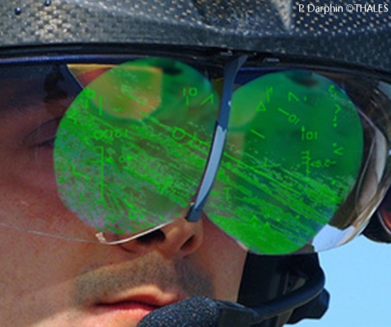 HMD / HUD Combiner HMD / HUD Combiner