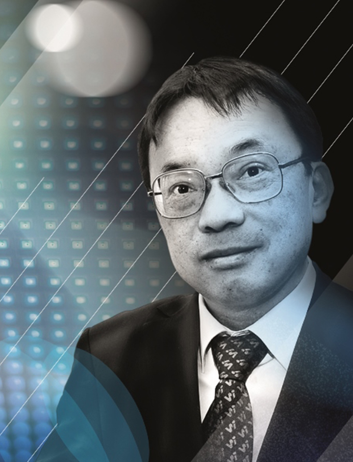 Lighting expert Professor Tran Quoc Khanh