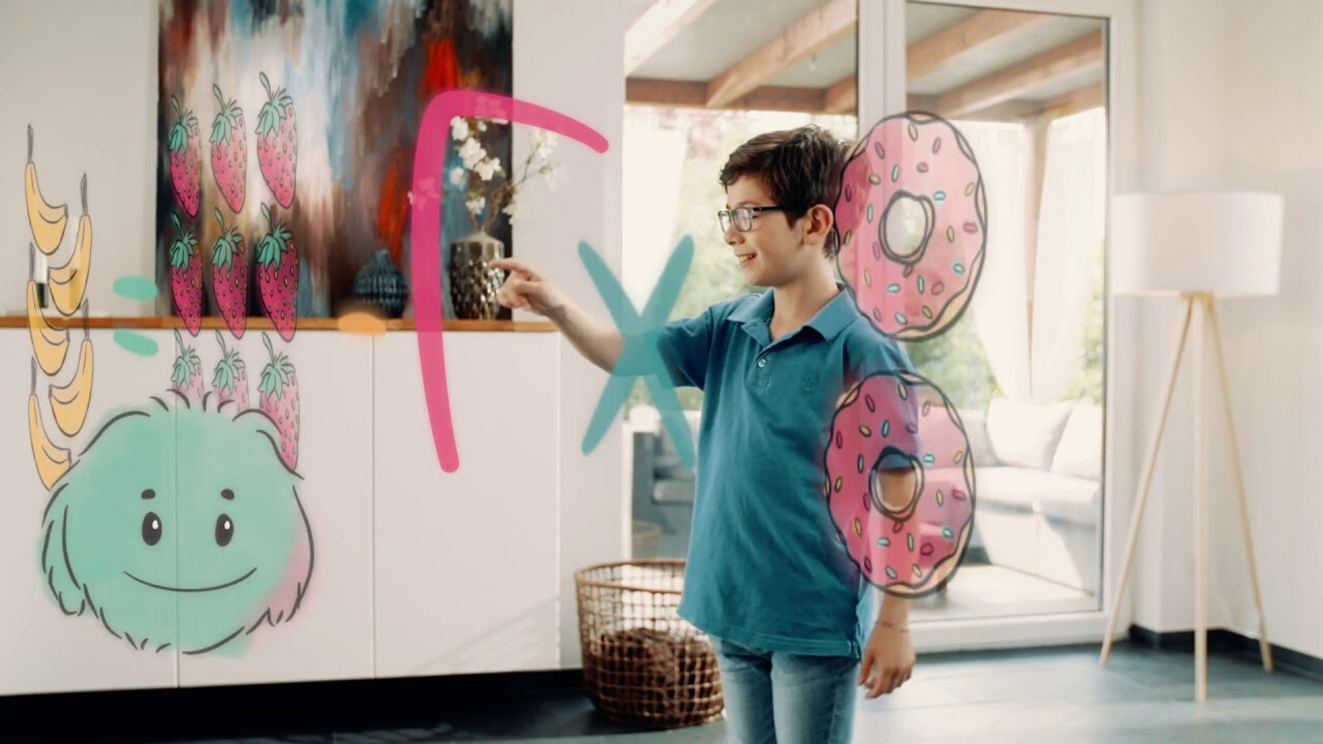 Click to discover how SCHOTT RealView® can be used for augmented reality in the home